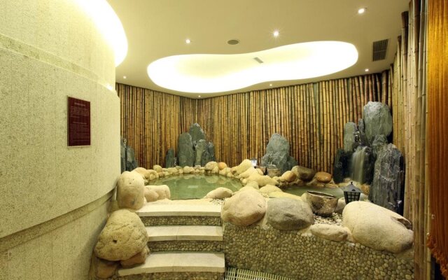 Cyts Greentree Eastern International Hotel