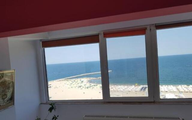 Faleza Nord Sea View Apartment