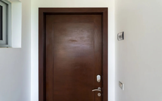 Mareazul Casa Sol 2 Bedroom Apts by RedAwning