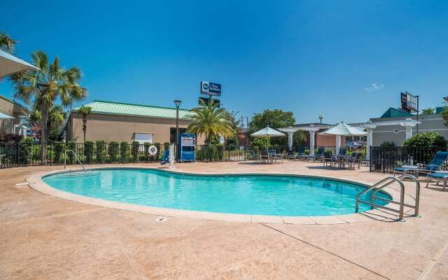 Best Western Flagship Inn