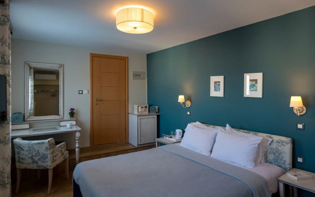 Leto Nuevo Hotel
