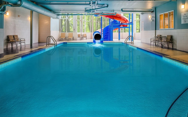 Holiday Inn Express & Suites Halifax - Bedford