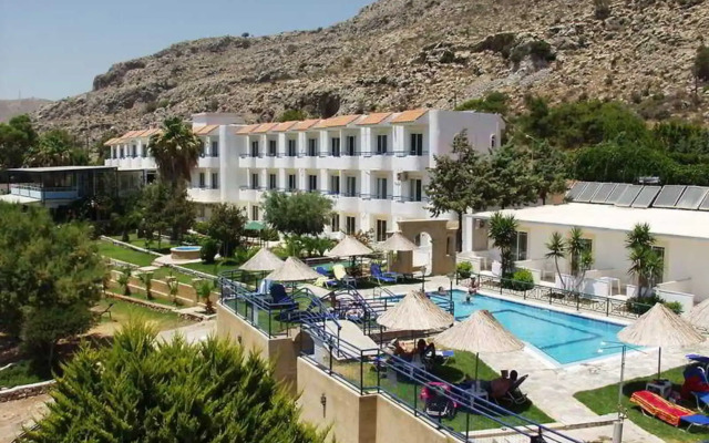 Ilyssion Hotel