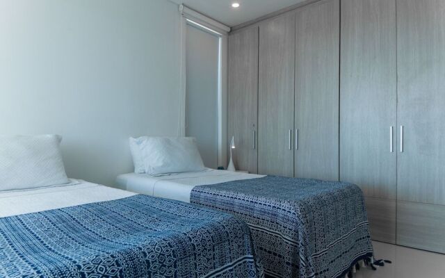 Palmetto Sunset by Nomad Guru