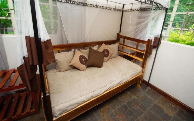 Bushbuck River House
