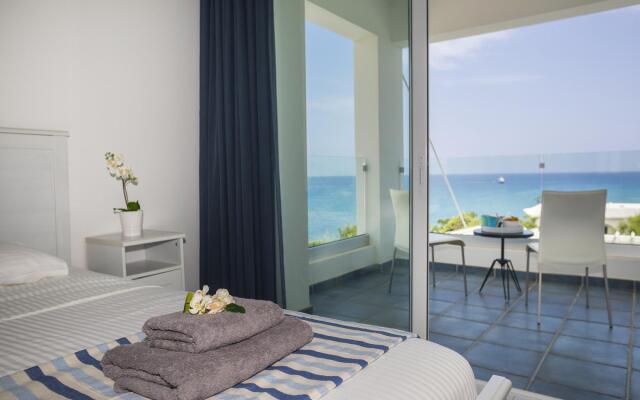 Protaras Seafront Villa Sirina Pearl