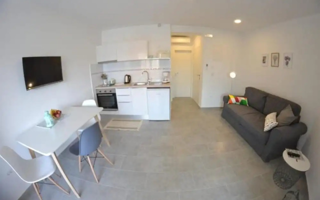 Mario - 150m From sea - A1