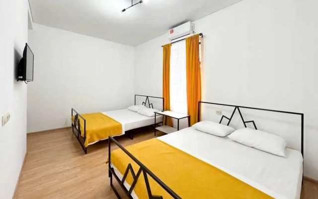 Апарт-отель Амца