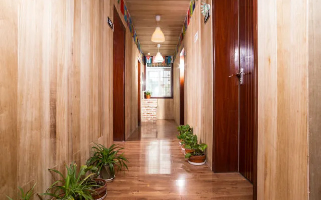 Zhongshi International Youth Hostel