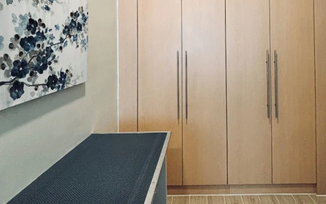 Modern Minimalist Paradise