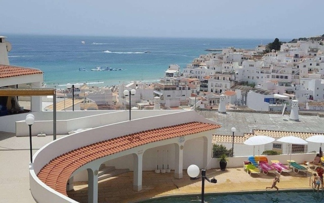 Albufeira, One Step to the Beach