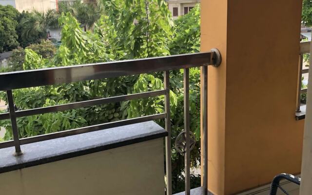 Anh Quoc Hotel