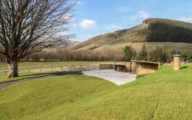 Nant yr Esgair
