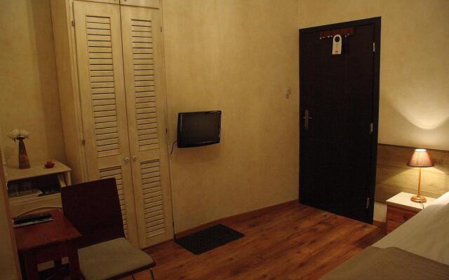 Avalon Rooms Oradea-Romania