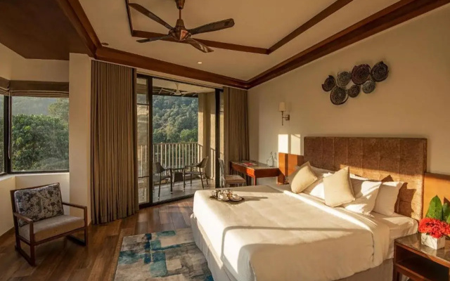 Niraamaya Retreats Samroha Athirappilly