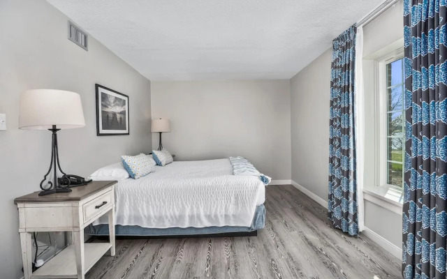 Second Floor Master Suite Bay View