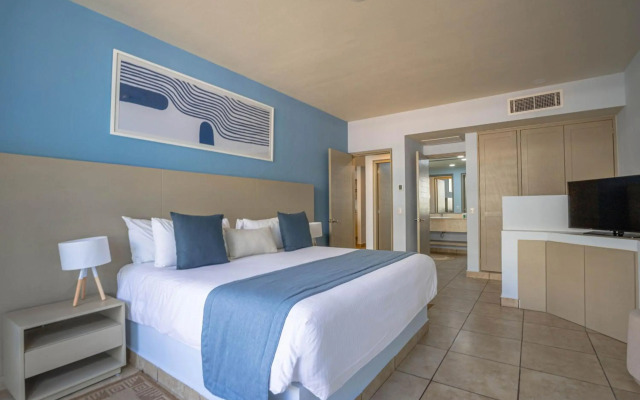 Ixchel Beach Hotel