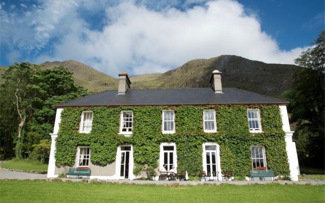 Delphi Lodge