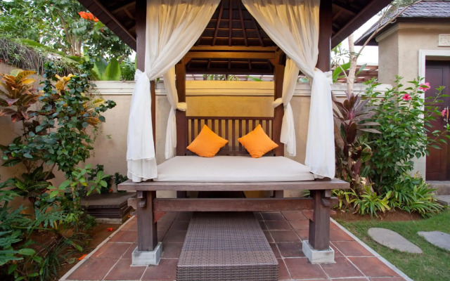 Aldeoz Grand Kancana Villa Bali