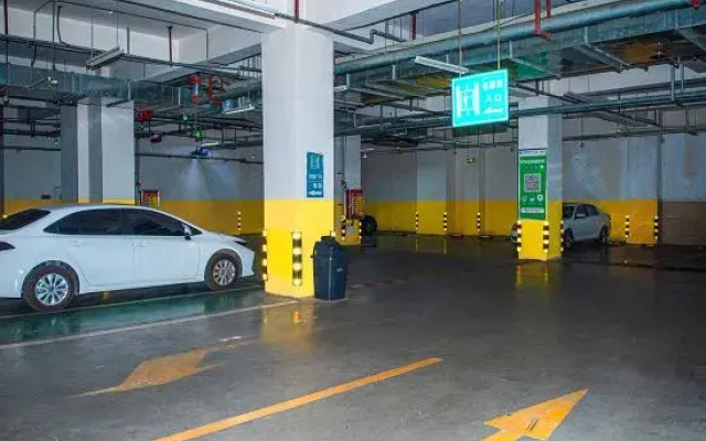 Hailong Hotel (Pangdonglai Life Plaza)