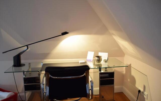 Bomhoffstr. 22, W6, GB6