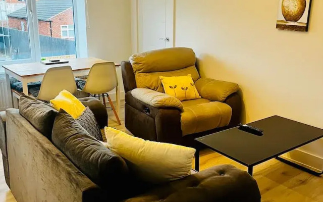 Chic Newly Built Apartment - Nottingham