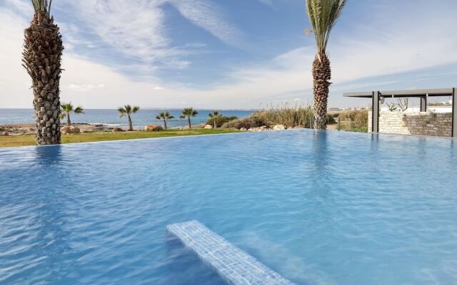 Elegance Beachfront Villa