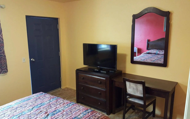 Mesa Oasis Inn & Motel