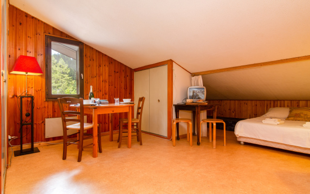 La Persévérance 14 Studio