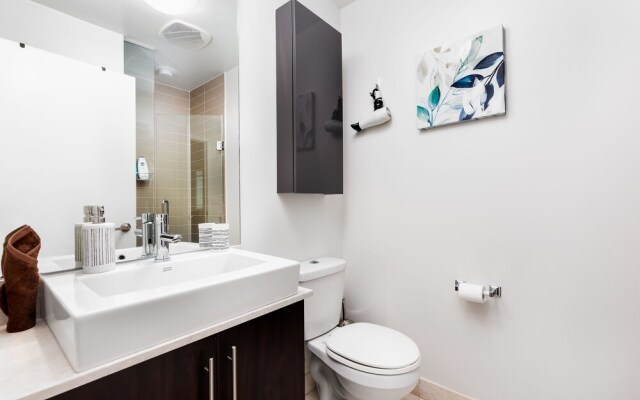 The Ice Condos South Tower by TopLine Suites
