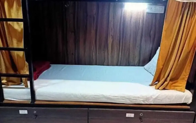 Golden View Dormitory