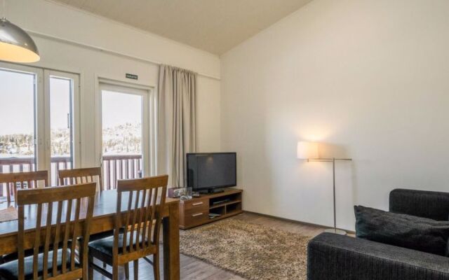Skivillas 61 ukkohalla (b2)