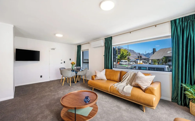 Luxe Suites and Apartments
