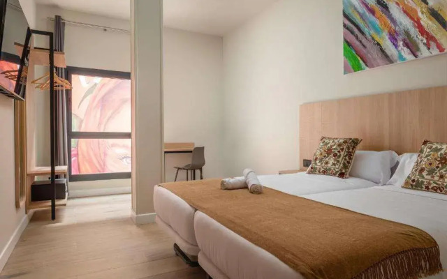 Aerohotel Barcelona Airport 24H
