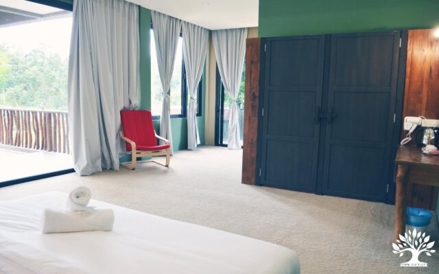 The Acacia Retreat