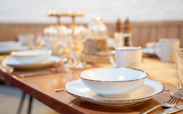 dreamcation - Wohnen in KIRCHE, 3D-Tour, Terrasse, BBQ, Küche, Kamin, 180qm