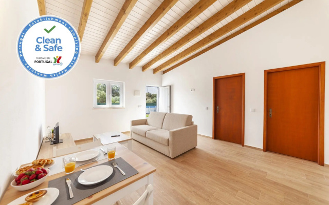 I 3 - Apartment 3 in St. Johns Countryside Getaway