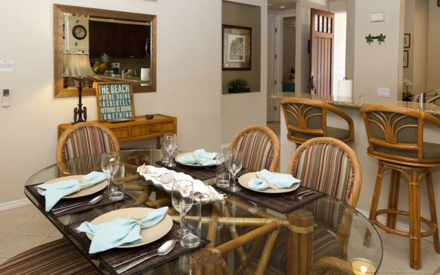 Fairway Villas by RedAwning