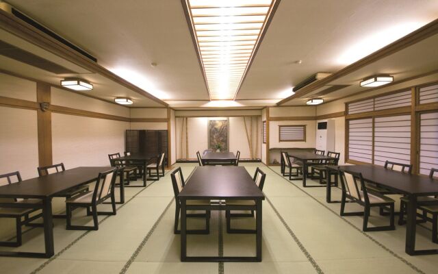 Hotel Housenkaku