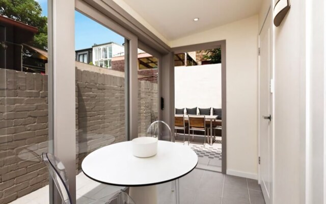 Spacious City 2 BR House - Fit 6 PP