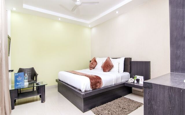 OYO 4036 Hotel Liberty Residency