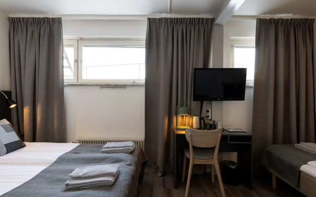 Hotel Bishops Arms Mora