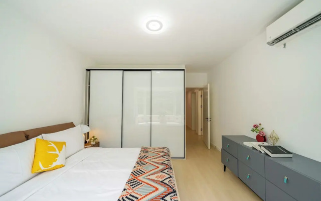 Tyms Family 3BR 2BA Residence