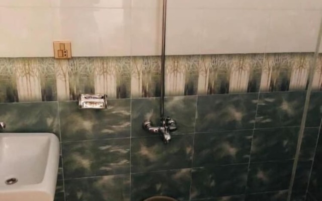 Grand Shafaat Hotel Nathiagali