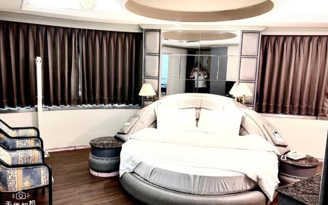 Blue Sky Business Hotel