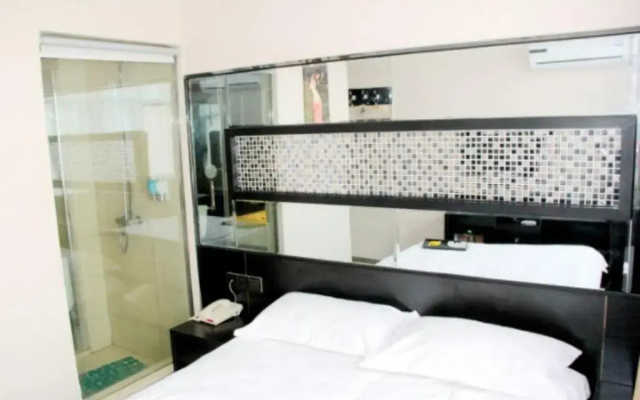Heyue Boutique Hotel