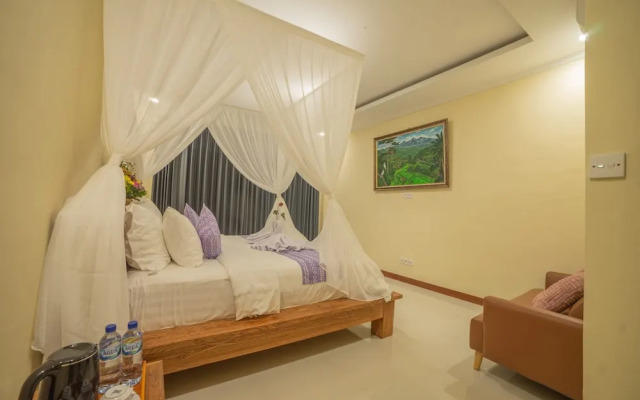 Bulan Adi Villa By Reccoma