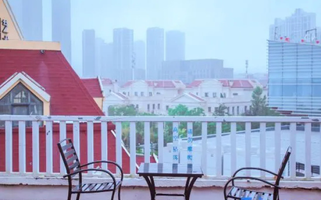 Qingdao Mediterranean Theme Hotel – Outside – Qingdao