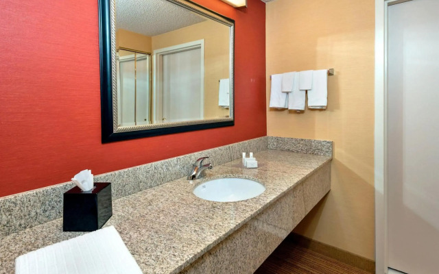 Courtyard by Marriott Winston-Salem Hanes Mall
