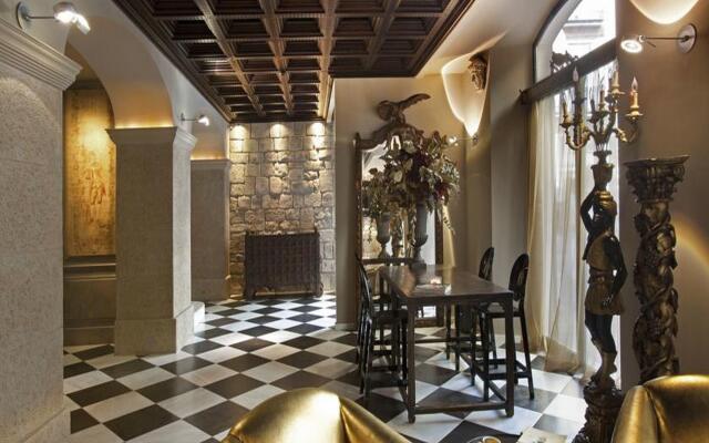 Arai Aparthotel